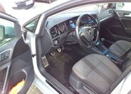 Volkswagen Golf 8