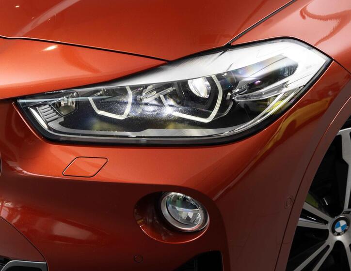 BMW X2 7