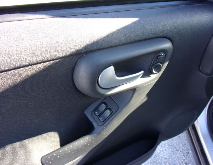 Opel Combo 11