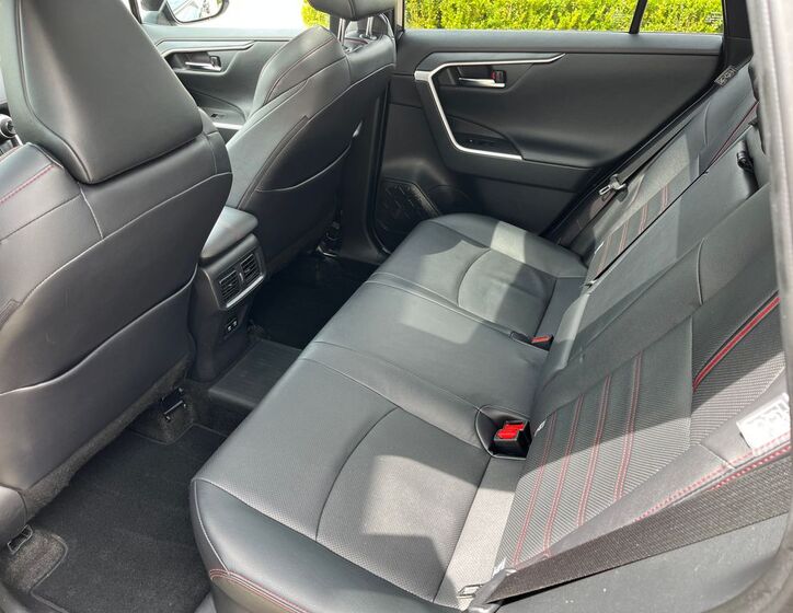 Toyota RAV4 15