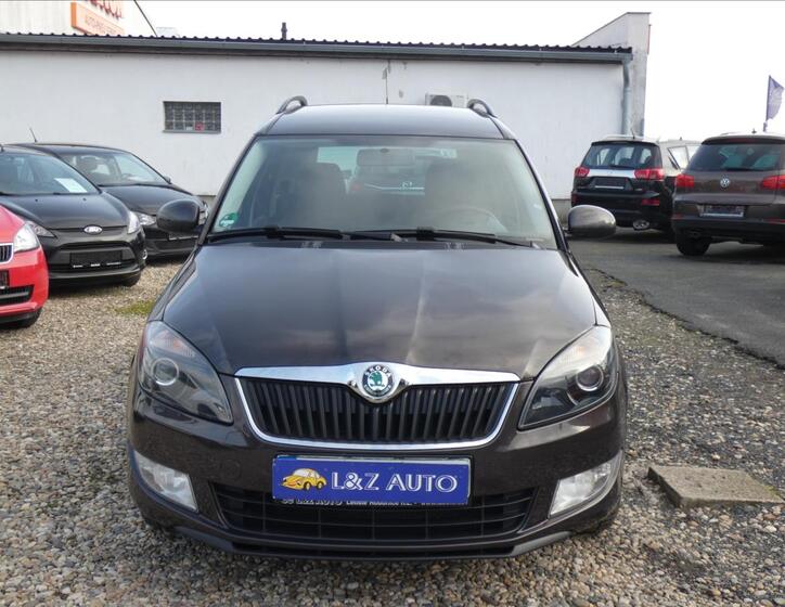 Škoda Roomster 2