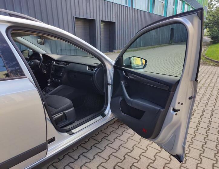 Škoda Octavia 21