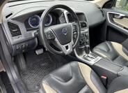 Volvo XC60 9
