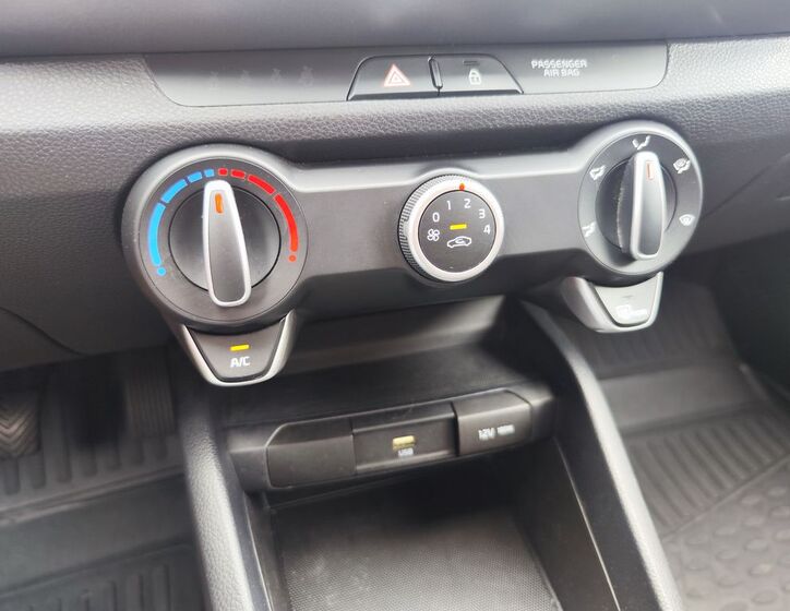 KIA Stonic 16