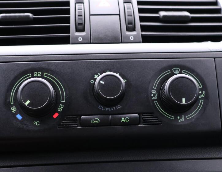 Škoda Roomster 24