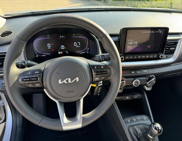 KIA Stonic 14