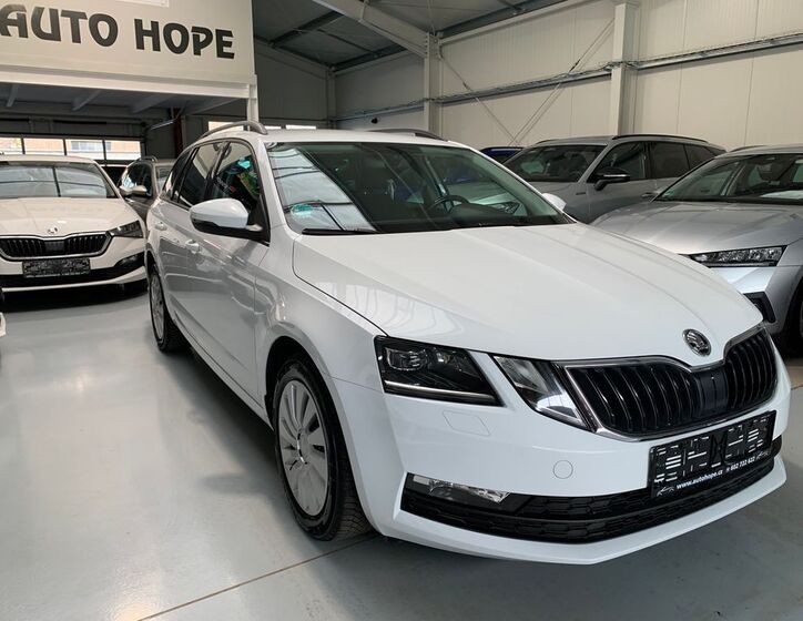 Škoda Octavia 1