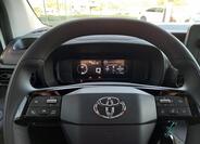 Toyota ProAce City 12