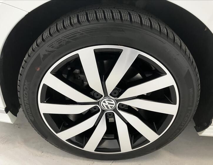 Volkswagen Passat 28