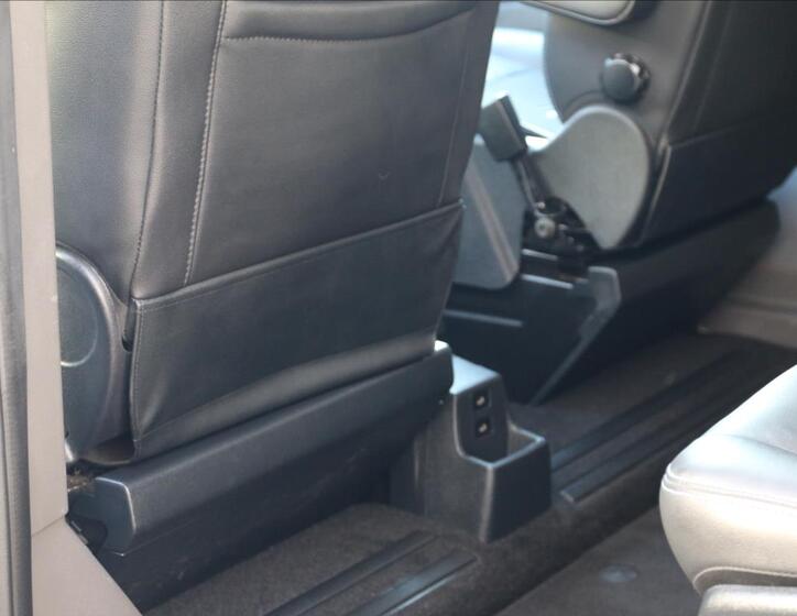 Ford Tourneo Custom 43