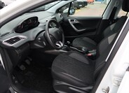 Peugeot 2008 9