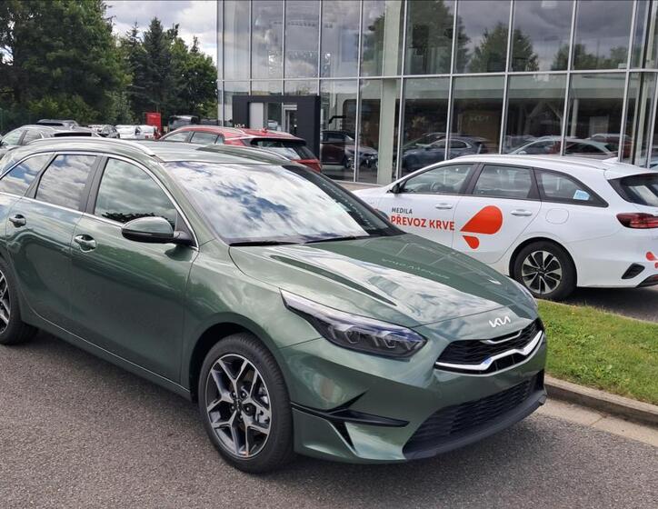 KIA Ceed 1