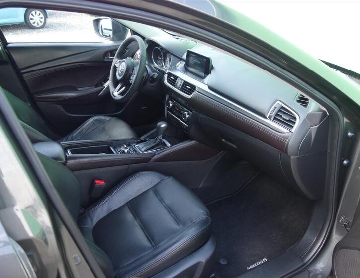 Mazda 6 33