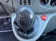 Renault Trafic 11