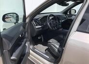 Volvo XC90 6
