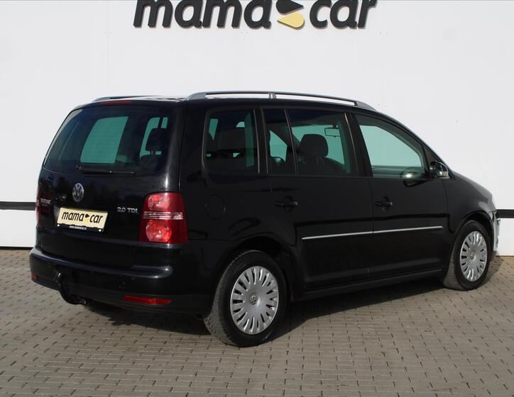 Volkswagen Touran 7