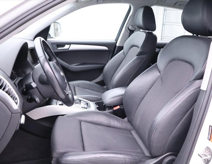 Audi Q5 13