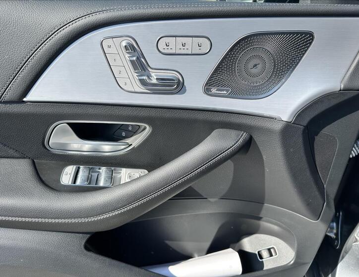 Mercedes-Benz GLE 13