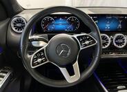 Mercedes-Benz GLB 10
