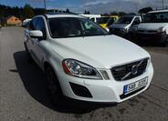 Volvo XC60 4