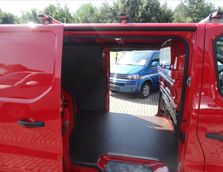 Opel Vivaro 31