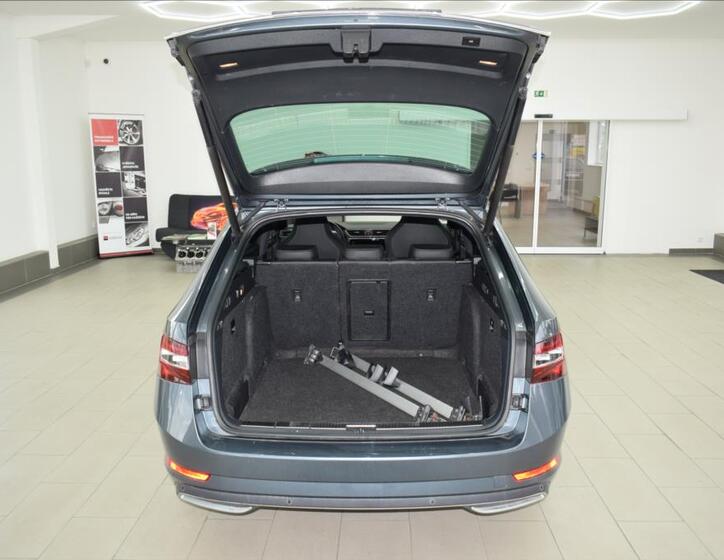 Škoda Superb 12
