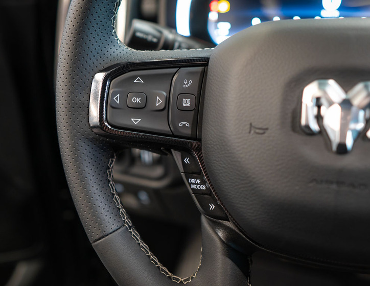 Dodge RAM 14