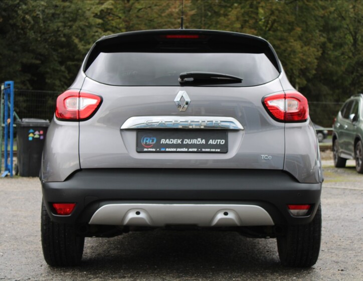 Renault Captur 6