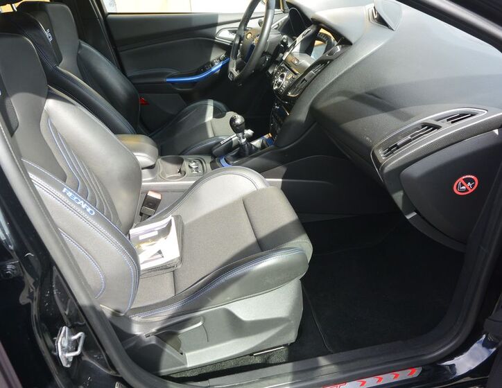 Ford Focus 34