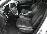 Volvo XC40 17