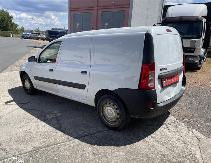 Dacia Logan 7