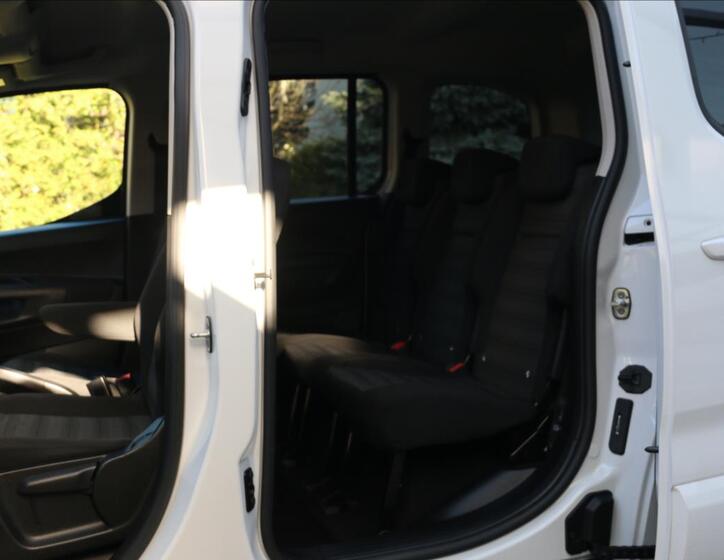 Opel Combo 47