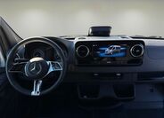Mercedes-Benz Sprinter 9
