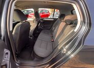 Volkswagen Golf 15