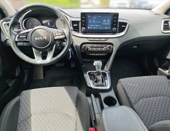 KIA Ceed 8