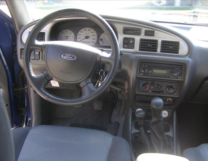 Ford Ranger 24