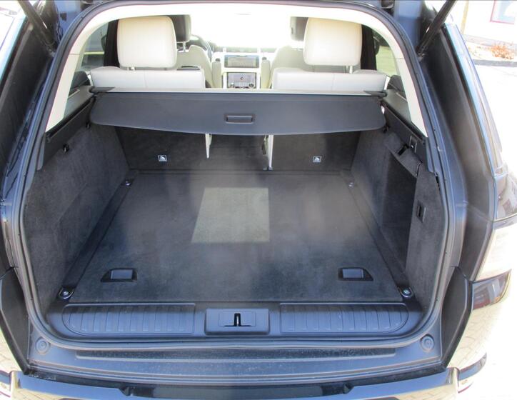 Land Rover Range Rover Sport 9