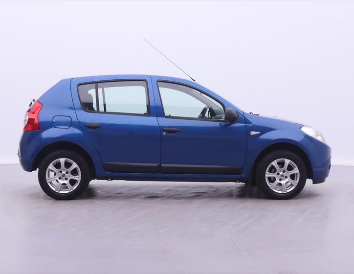 Dacia Sandero 8