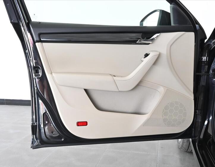 Škoda Octavia 22