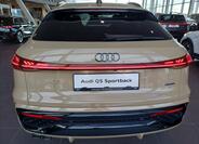 Audi Q5 6