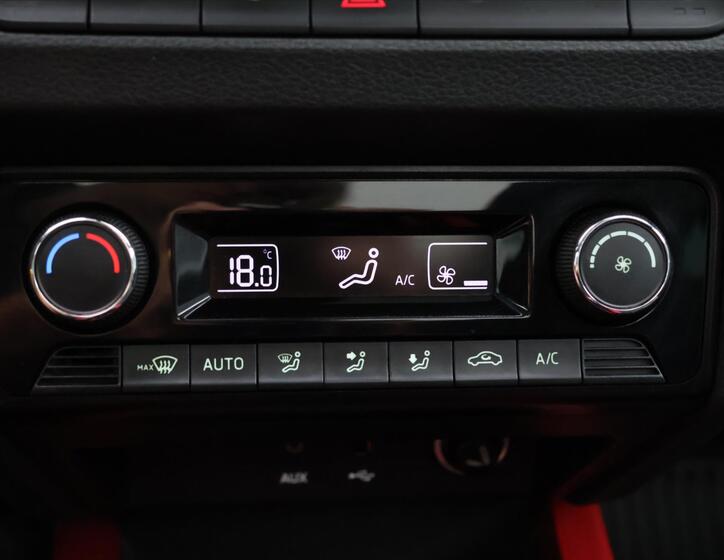 Škoda Fabia 24