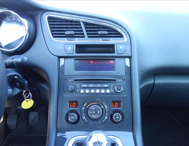 Peugeot 5008 20