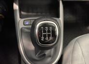 Hyundai i10 19