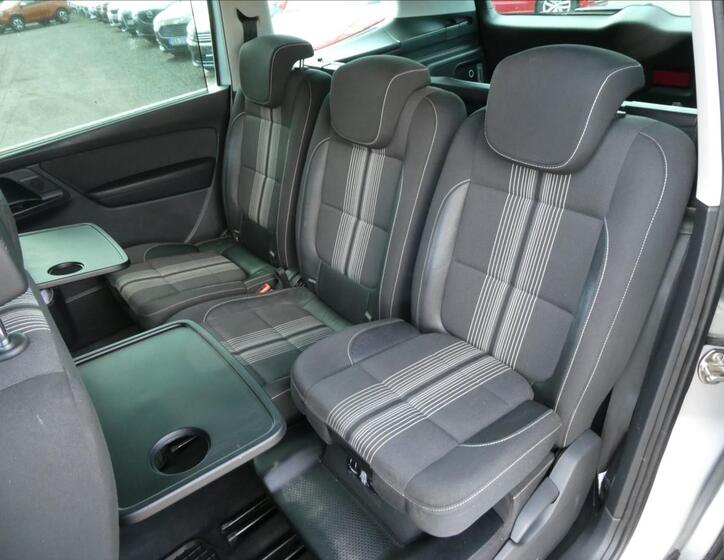 Volkswagen Sharan 28