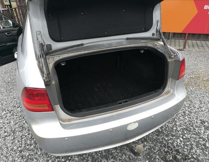 KIA Magentis 16