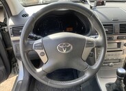Toyota Avensis 10