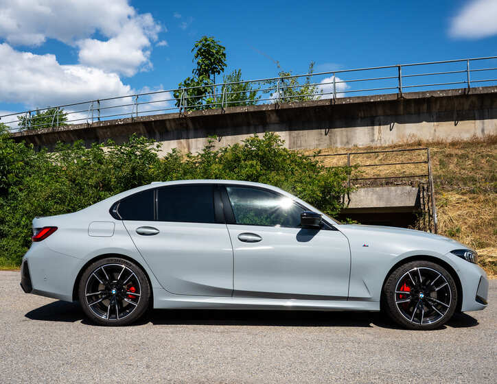 BMW Řada 3 7