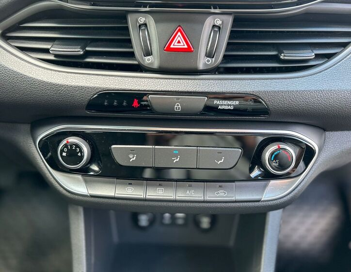 Hyundai i30 13
