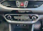 Hyundai i30 13