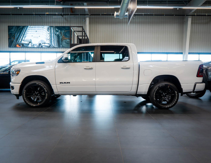Dodge RAM 2